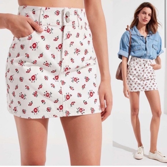 Urban Outfitters UO BDG Floral White Y2K Denim Skirt - Picture 2 of 6